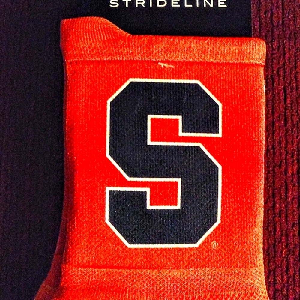 Syracuse orange Classic mid socks.